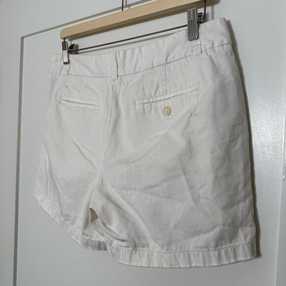 J Crew Shorts 4.5'' Womens Sz 8 White Chino Distressed Coastal Beach Summer - Picture 6 of 14